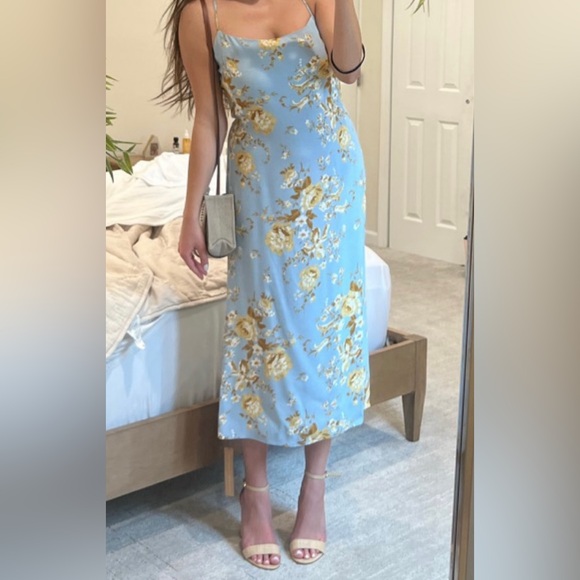 Reformation Dover Floral Print Midi Slip Dress in Heavenly Blue Size 8 - Picture 7 of 16